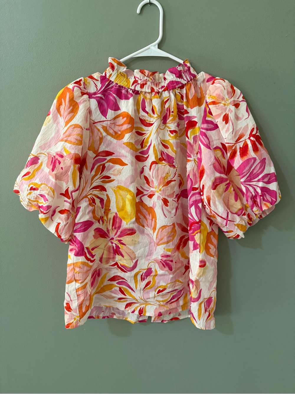 THML small vibrant tropical floral print blouse styled with puff sleeves